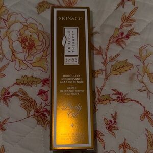 NEW! Skin & Co Truffle Therapy Limited Edition Body Oil